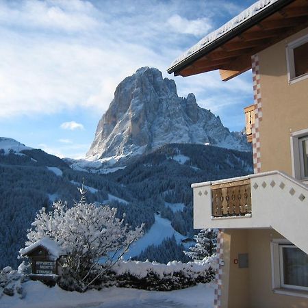 Apartments Etruska Santa Cristina Val Gardena Exterior foto